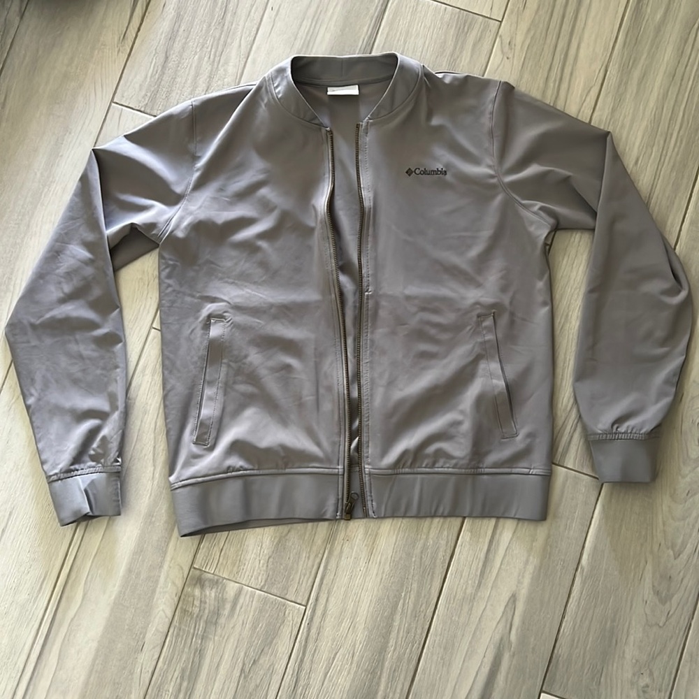 Columbia jacket size M (barely worn)